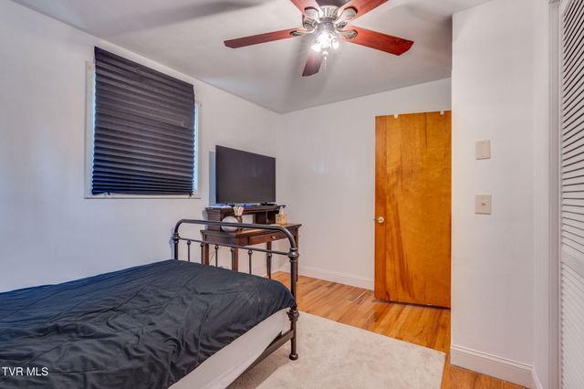 209 Elmhurst Drive, Kingsport, TN 37663