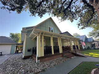 1519 S Travis Street, Sherman, TX 75090