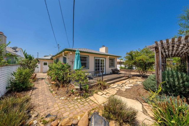 5452 Forbes Avenue, San Diego, CA 92120