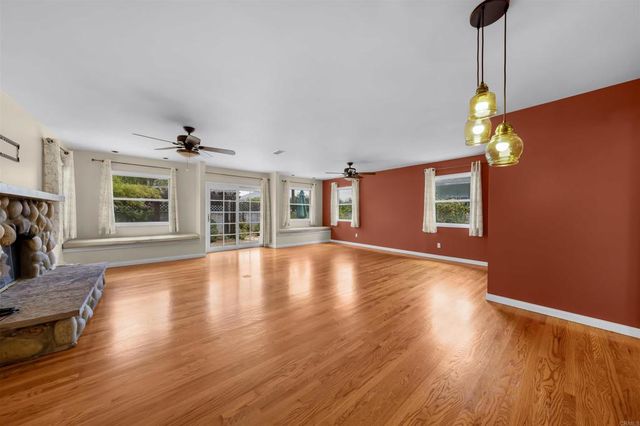 5452 Forbes Avenue, San Diego, CA 92120