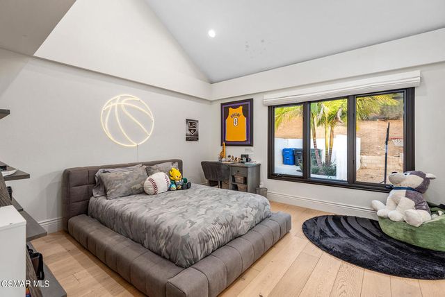 1000 Lakeview Canyon Road, Westlake Village, CA 91362