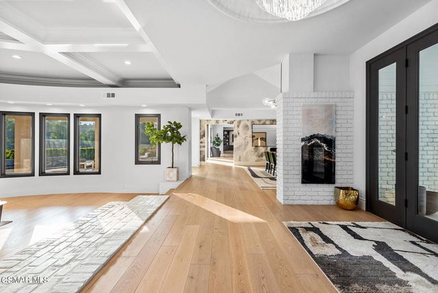 1000 Lakeview Canyon Road, Westlake Village, CA 91362