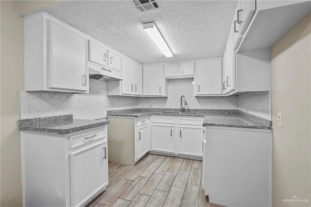 3509 N 23rd Lane 210, Mcallen, TX 78501