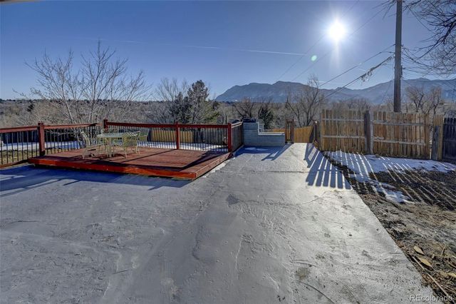 1606 Navajo Circle, Colorado Springs, CO 80905