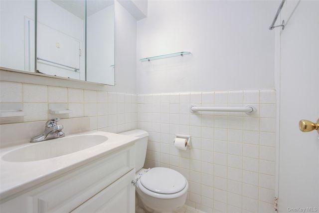 211-65 23rd Avenue 1K, Bayside, NY 11360