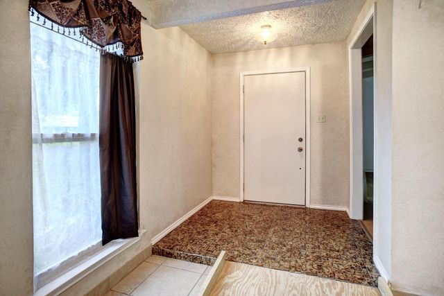204 Maynard ST, Bastrop, TX 78602