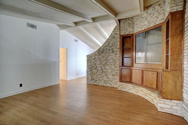 204 Maynard ST, Bastrop, TX 78602