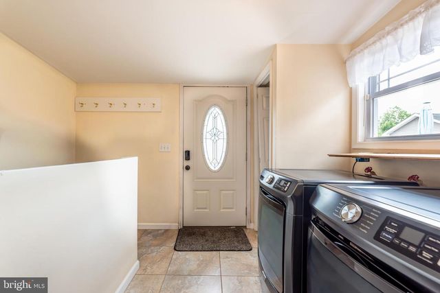 16 VICTORY AVE, Vineland, NJ 08360