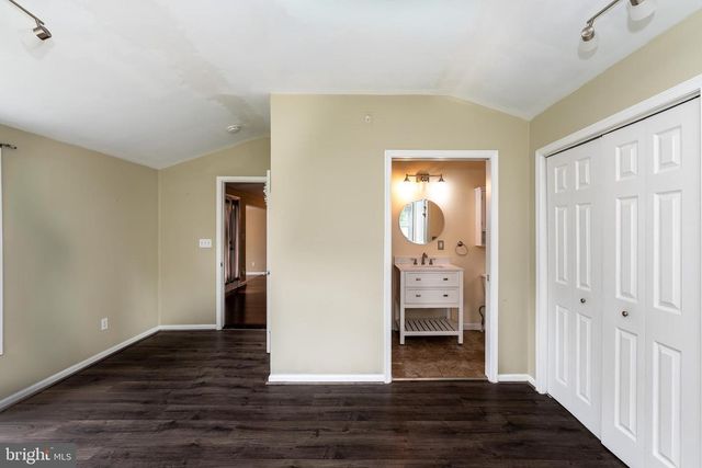 16 VICTORY AVE, Vineland, NJ 08360