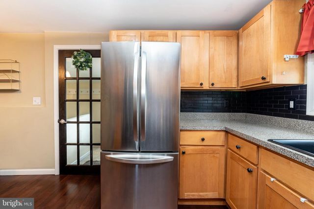 16 VICTORY AVE, Vineland, NJ 08360