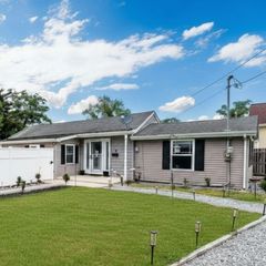 16 VICTORY AVE, Vineland, NJ 08360