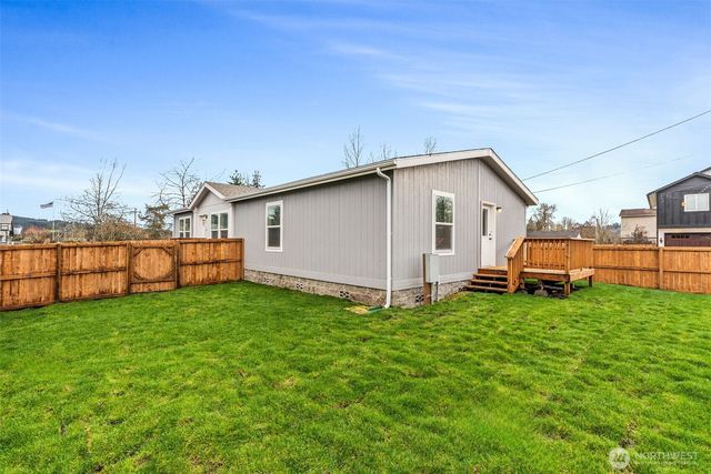 1243 SW Elzina Street, Chehalis, WA 98532
