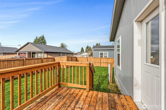 1243 SW Elzina Street, Chehalis, WA 98532