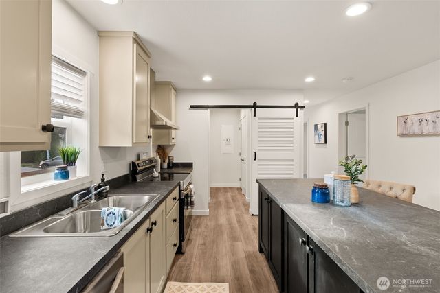 1243 SW Elzina Street, Chehalis, WA 98532