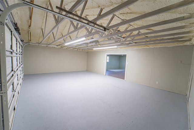 105 N Dairy Street, Breckenridge, TX 76424