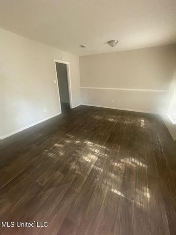 1886 Smallwood Street, Jackson, MS 39212
