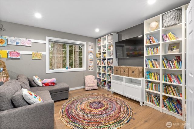 13207 47th Place W, Mukilteo, WA 98275