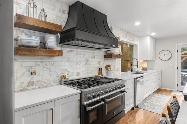 13207 47th Place W, Mukilteo, WA 98275