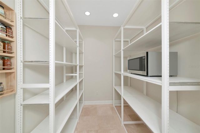 7631 COVE TERRACE, Sarasota, FL 34231
