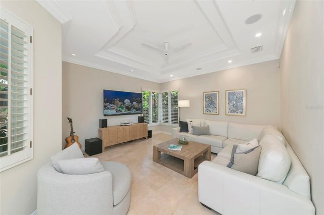 7631 COVE TERRACE, Sarasota, FL 34231