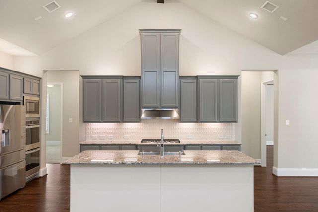 242 Marble Garden Lane, Conroe, TX 77304