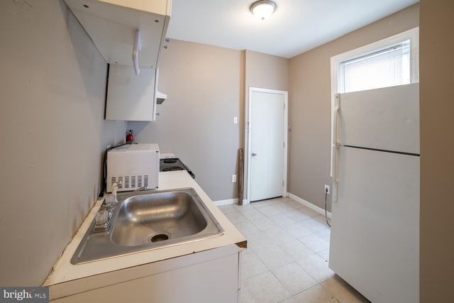 1819 N WILLINGTON ST, Philadelphia, PA 19121