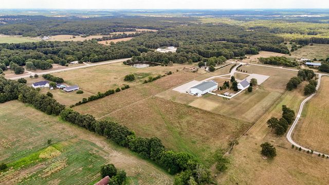 11131 State Highway K, Mt Vernon, MO 65712