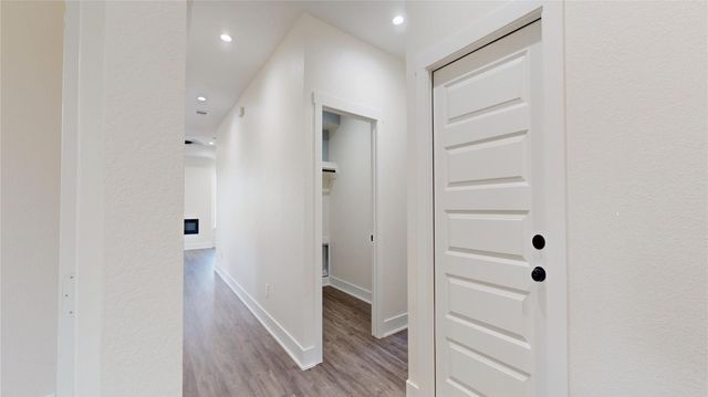 5119 Selinsky Road, Houston, TX 77048