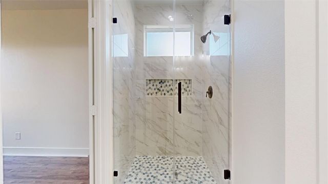 5119 Selinsky Road, Houston, TX 77048