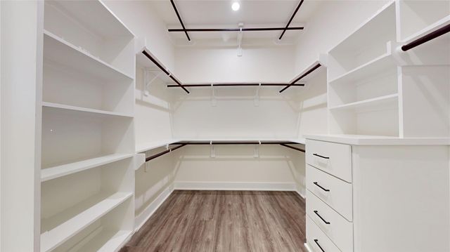 5119 Selinsky Road, Houston, TX 77048