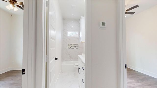 5119 Selinsky Road, Houston, TX 77048