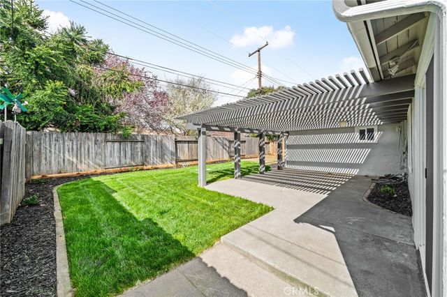 917 Singingwood, Sacramento, CA 95864