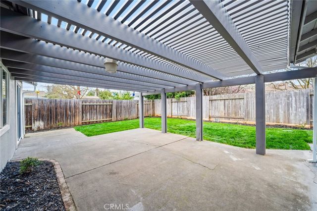 917 Singingwood, Sacramento, CA 95864