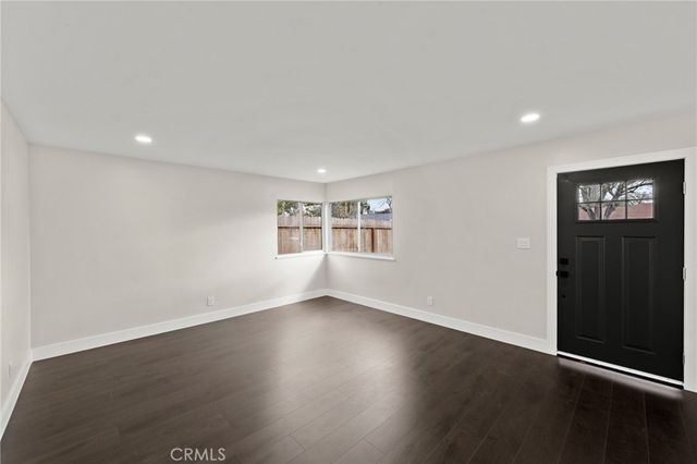 917 Singingwood, Sacramento, CA 95864