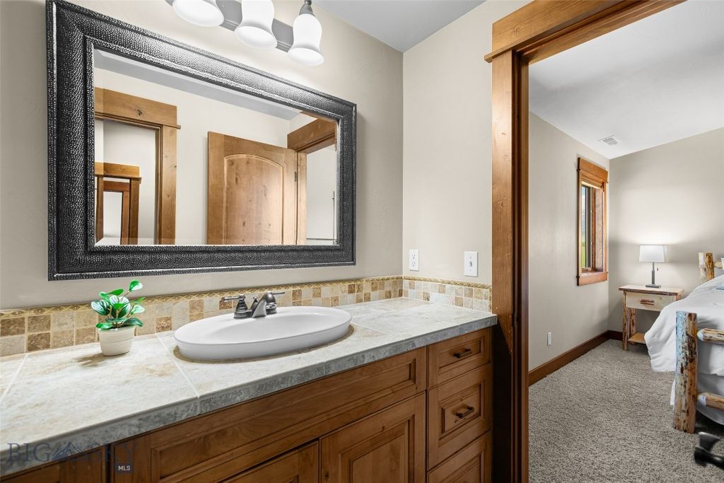 306 Glenbrook Lane, Belgrade, MT 59714 photo 39