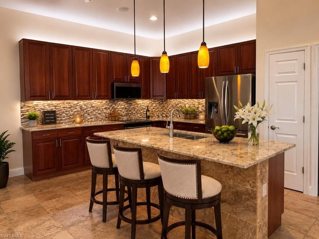 13983 Avon Park CIR, FORT MYERS, FL 33912 — photo 3