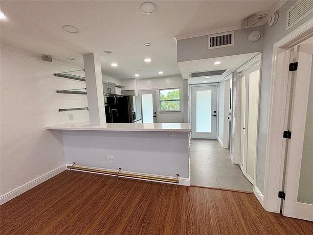 2820 NE 201ST Terrace F326, Aventura, FL 33180