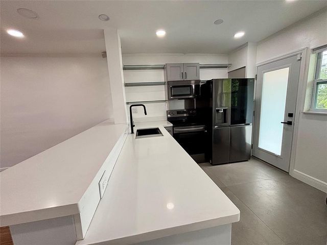 2820 NE 201ST Terrace F326, Aventura, FL 33180