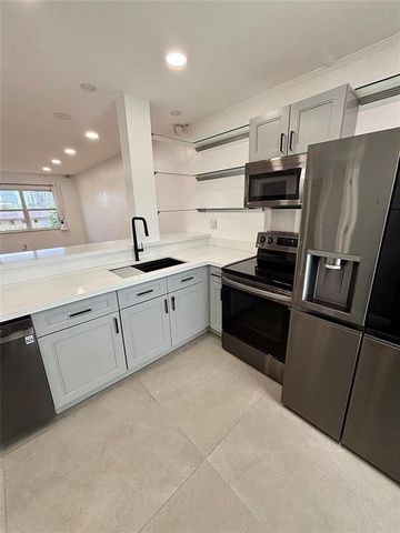 2820 NE 201ST Terrace F326, Aventura, FL 33180