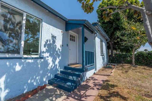1015 4th Ave., Chula Vista, CA 91911