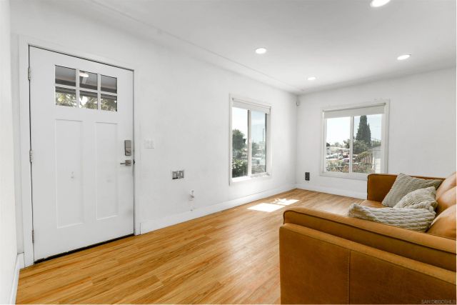 1015 4th Ave., Chula Vista, CA 91911