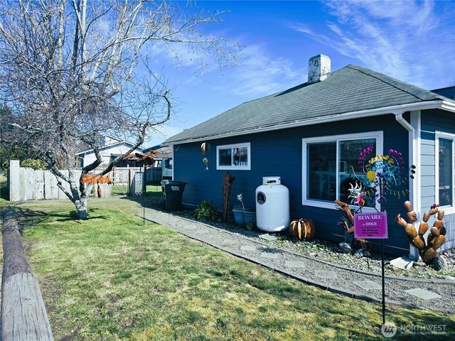 1501 262 Place, Ocean Park, WA 98640