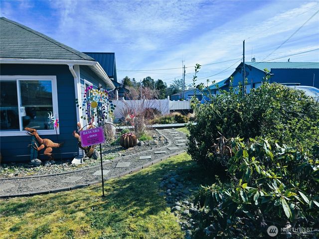 1501 262 Place, Ocean Park, WA 98640