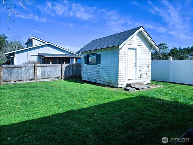 1501 262 Place, Ocean Park, WA 98640