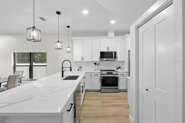 4308 W GRAY STREET 1, Tampa, FL 33609