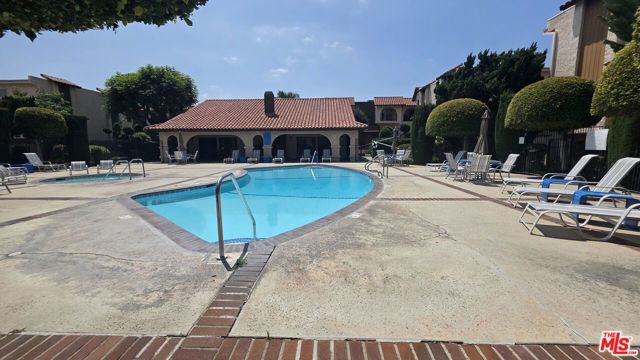 1711 Grismer Avenue 56, Burbank, CA 91504