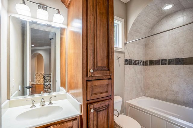 11918 Waterford Estates Court, Tomball, TX 77377
