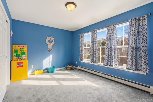 4 Macintosh Lane, Selden, NY 11784