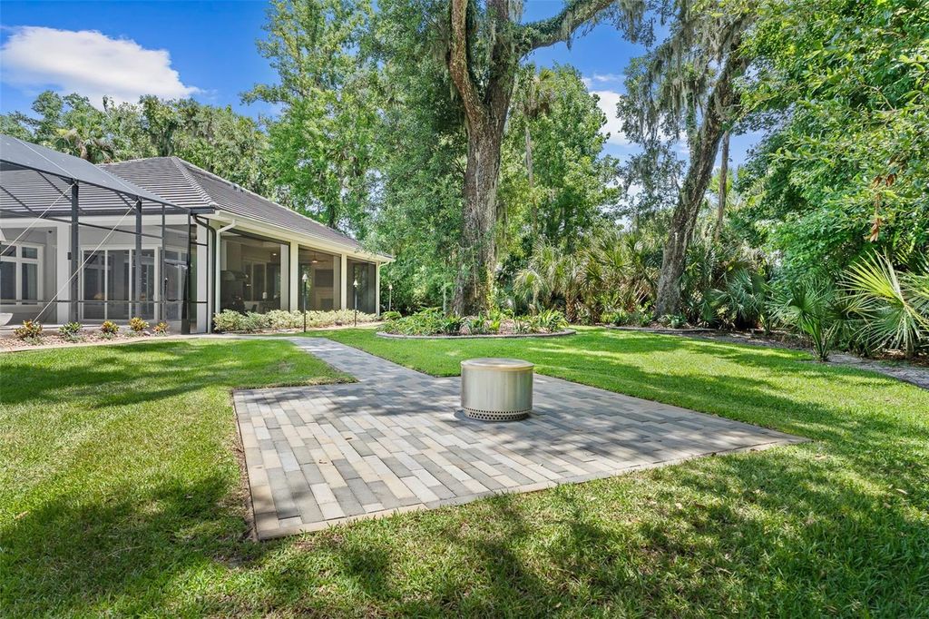 Image 96 of property listing at 2343 LEGACY LANE, New Smyrna Beach, FL 32168