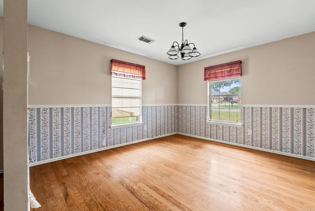 158 Lily, Maumelle, AR 72113